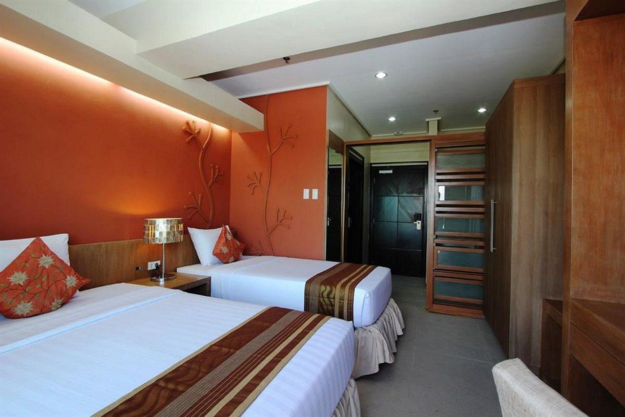 City Suites Ramos Tower Себу Экстерьер фото